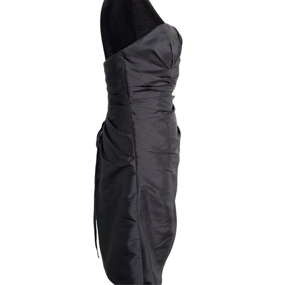 Black Shoulder-less Corsetted Dress size 8 (approx) - Picture 3 of 8